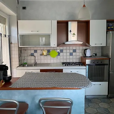 Bilocale In Zona Residenziale * سانريمو
